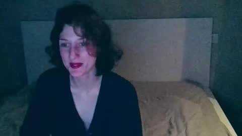 Kira online show from 10.08.25