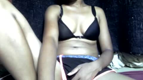 Snapshot of farantsaaly1 chatting on 01.19.25 farantsaaly1 online show from 01.19.25