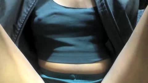 Snapshot of farantsaaly1 chatting on 09.14.25 farantsaaly1 online show from 09.14.25