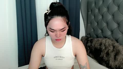 farrahmoanx online show from 12.06.24