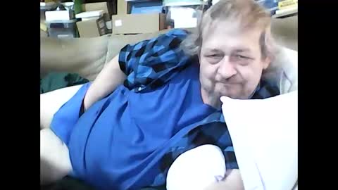 Snapshot of fasteddysex chatting on 10.21.25 HoneyCumJuice4U online show from 10.21.25