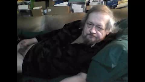 Snapshot of fasteddysex chatting on 10.28.25 HoneyCumJuice4U online show from 10.28.25