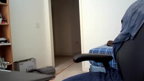 Snapshot of fatbellyitalian chatting on 10.25.25 fatbellyitalian online show from 10.25.25