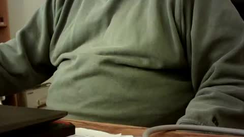 Snapshot of fatbellyitalian chatting on 10.30.25 fatbellyitalian online show from 10.30.25