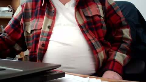 Snapshot of fatbellyitalian chatting on 11.11.25 fatbellyitalian online show from 11.11.25