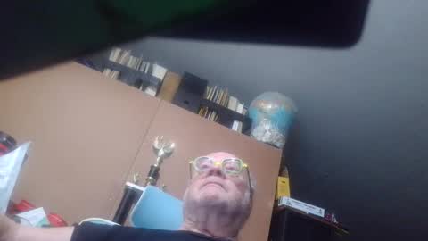 Fred. online show from 04.06.26