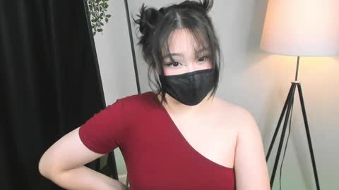 Snapshot of fatinsey chatting on 01.05.25 Tina online show from 01.05.25