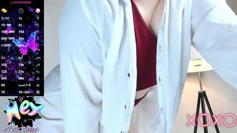 Snapshot of fatinsey chatting on 01.05.25 Tina online show from 01.05.25