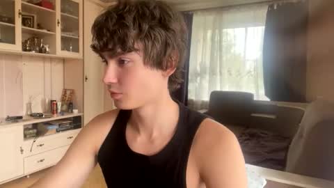 Snapshot of faustfrost chatting on 09.17.25 Faust online show from 09.17.25