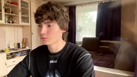 Snapshot of faustfrost chatting on 09.22.25 Faust online show from 09.22.25