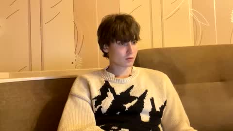 Snapshot of faustfrost chatting on 09.25.25 Faust online show from 09.25.25