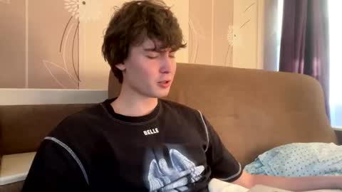 Snapshot of faustfrost chatting on 09.29.25 Faust online show from 09.29.25