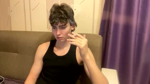 Snapshot of faustfrost chatting on 10.28.25 Faust online show from 10.28.25