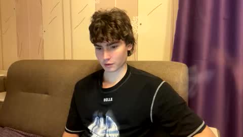 Snapshot of faustfrost chatting on 11.06.25 Faust online show from 11.06.25