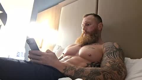 Snapshot of fav_whiteboy chatting on 08.10.26 fav_whiteboy online show from 08.10.26