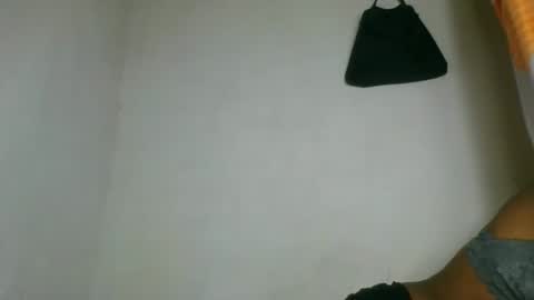 fayence09 online show from 10.28.25