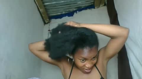 fayence09 online show from 10.31.25