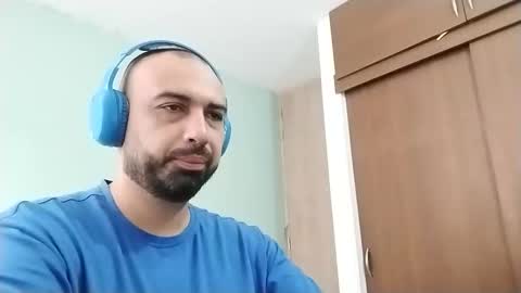 Snapshot of federikofer2 chatting on 11.02.25 federico online show from 11.02.25