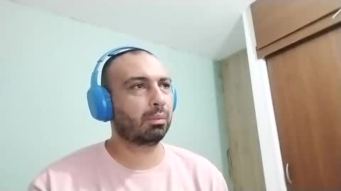 Snapshot of federikofer2 chatting on 11.28.25 federico online show from 11.28.25