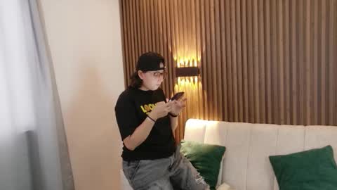 Snapshot of feelina_firesoul chatting on 02.04.26 Feelena online show from 02.04.26