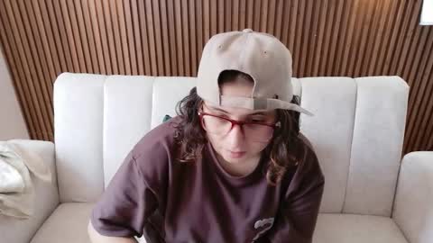 Snapshot of feelina_firesoul chatting on 02.27.26 Feelena online show from 02.27.26