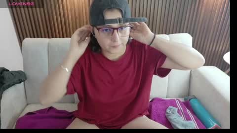 Snapshot of feelina_firesoul chatting on 05.16.26 Feelena online show from 05.16.26