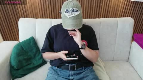Snapshot of feelina_firesoul chatting on 05.20.26 Feelena online show from 05.20.26