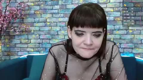 Laura online show from 01.14.25