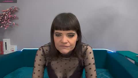 Laura online show from 09.14.25