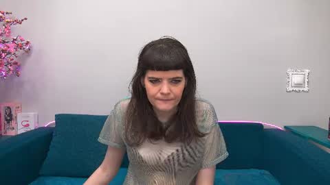 Snapshot of feelsgoodwoman chatting on 06.17.26 Laura online show from 06.17.26