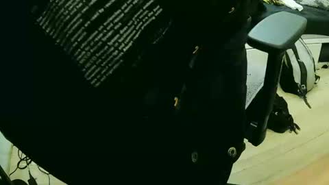 Snapshot of feetlover7878 chatting on 12.04.24 feetlover7878 online show from 12.04.24