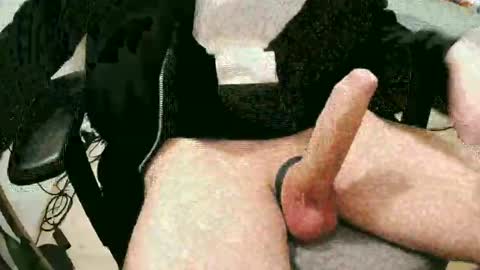 Snapshot of feetlover7878 chatting on 02.23.25 feetlover7878 online show from 02.23.25