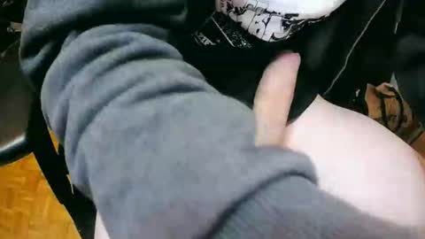 Snapshot of feetlover7878 chatting on 09.16.25 feetlover7878 online show from 09.16.25