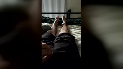 FEETOMINES online show from 06.02.26