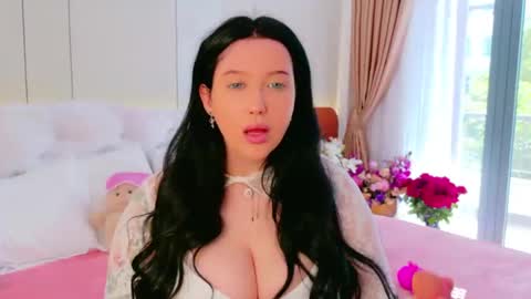 Felicia Herceg online show from 01.09.26