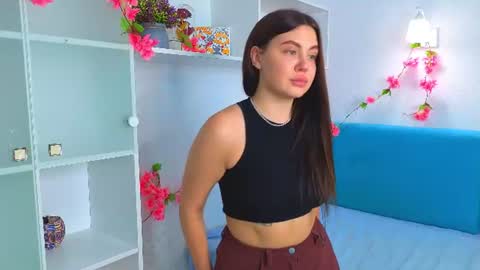 Snapshot of felicidadnowakowski chatting on 07.02.26 Molly online show from 07.02.26