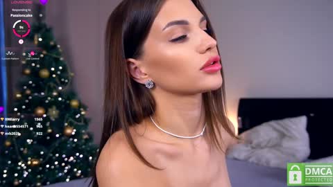 Snapshot of felissiany chatting on 01.15.25 Hello im Nova online show from 01.15.25