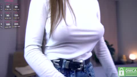 Snapshot of felissiany chatting on 01.30.25 Hello im Nova online show from 01.30.25