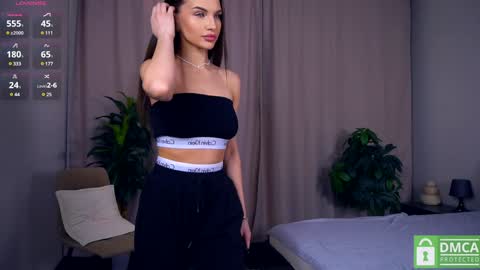 Snapshot of felissiany chatting on 02.02.25 Hello im Nova online show from 02.02.25