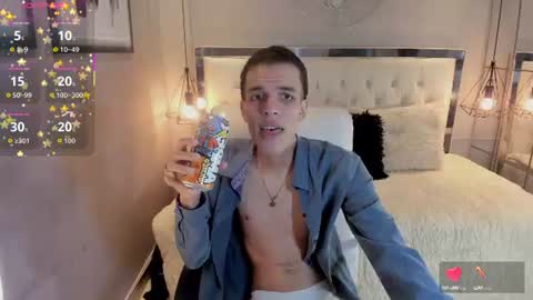 Snapshot of felix_haze chatting on 07.11.26 FELIPE online show from 07.11.26