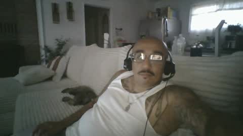 Snapshot of felixrlarios25 chatting on 07.28.26 felixrlarios25 online show from 07.28.26
