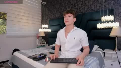 Snapshot of femboy_max chatting on 06.24.26 Femboy Max online show from 06.24.26