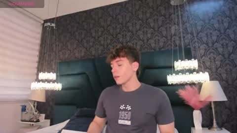 Snapshot of femboy_max chatting on 07.18.26 Femboy Max online show from 07.18.26