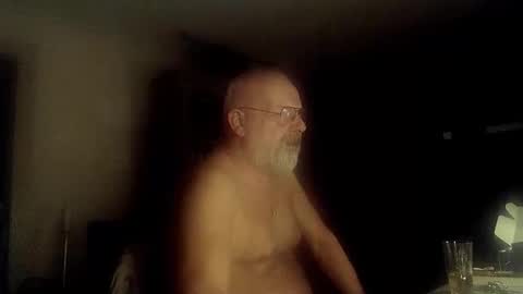 Snapshot of femdom_sub chatting on 10.03.25 femdom_sub online show from 10.03.25