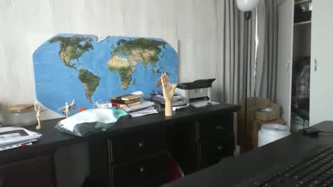 Snapshot of femdomsubby chatting on 12.05.24 femdomsubby online show from 12.05.24