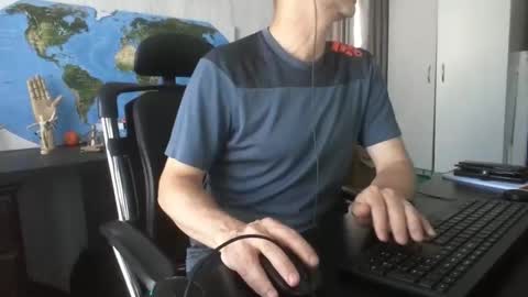 Snapshot of femdomsubby chatting on 12.12.24 femdomsubby online show from 12.12.24