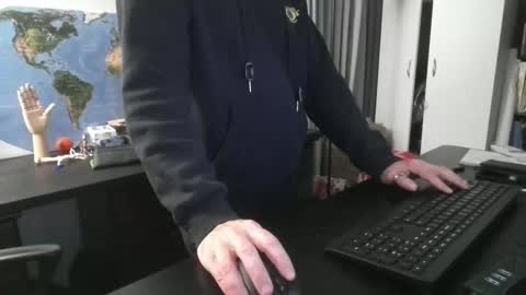 Snapshot of femdomsubby chatting on 12.18.24 femdomsubby online show from 12.18.24