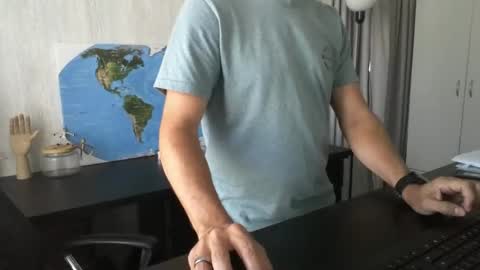 Snapshot of femdomsubby chatting on 01.21.25 femdomsubby online show from 01.21.25