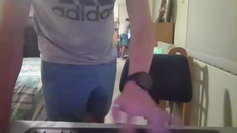 Snapshot of femdomsubby chatting on 09.30.25 femdomsubby online show from 09.30.25