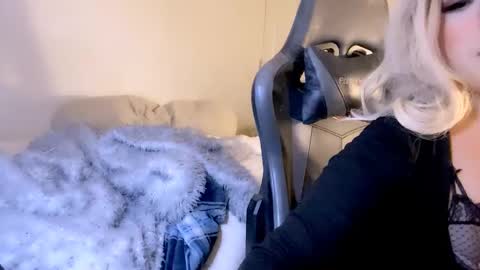 this is justice tricia a bigelow. she was fucking my husband tom girardi online show from 01.18.25